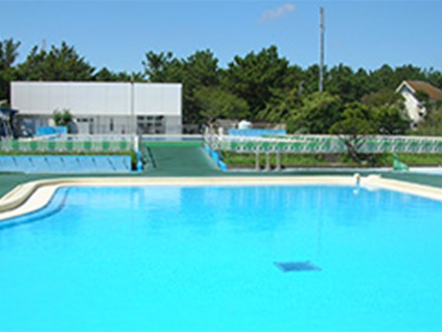 浜須賀水泳プールの写真